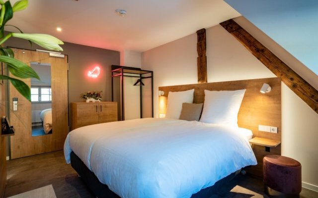 coucou Hotel