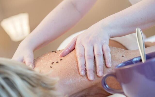 la pura women's health resort kamptal — Caters To Women