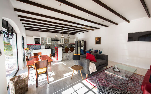 Senate Boutique Guest House