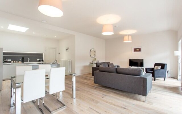 Chester Street 5 Star Residence - Rannoch suite