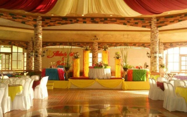 Malachi Hotel And Resort