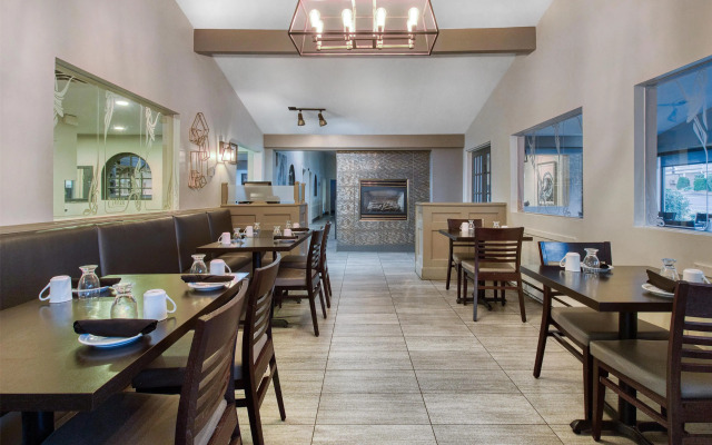 Danny’s Hotel Suites, SureStay Collection by Best Western