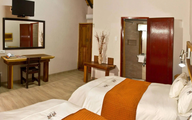 C'est Si Bon Hotel