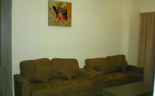 CH Green Stay Resort Apartment