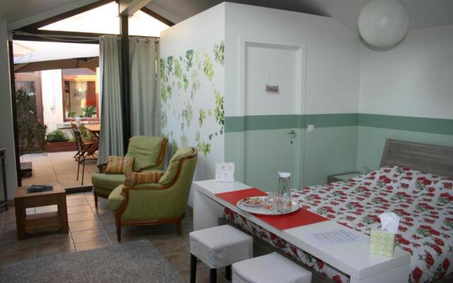 La chambre Tomis Ath