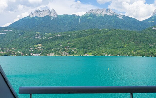 Balcon sur le lac Appartement privé