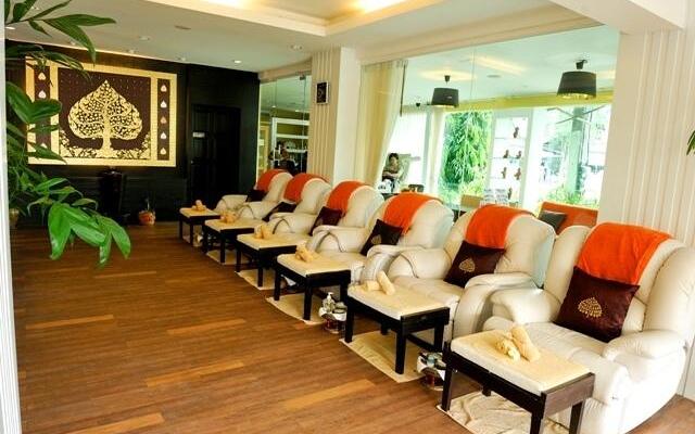 The Banana Leaf Hotel