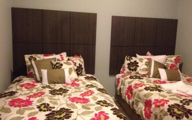 HC-121 Beach Haus
