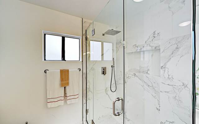 N Hermosa - 3 Br Home