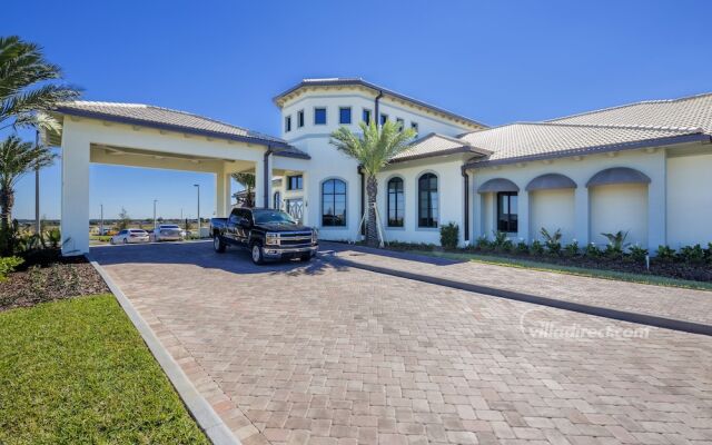 Rolling Skies by VillaDirect