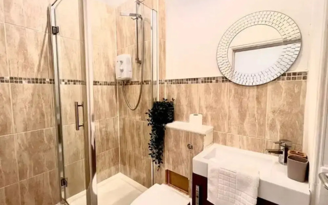Liverpool Modern Irwell Stay