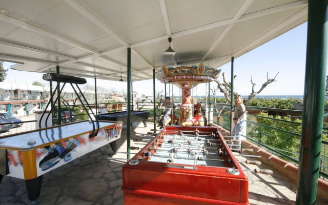 AP Costas - Camping Playa y Fiesta