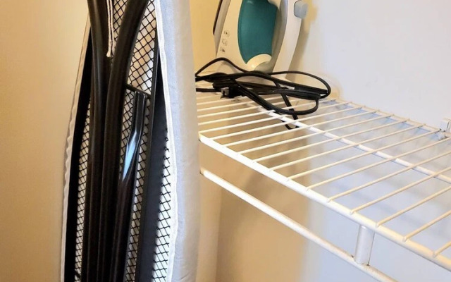 33 Executive Home A C Airport