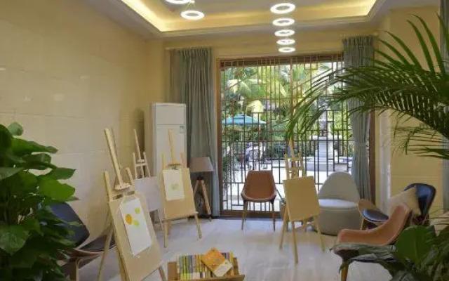 Sanya Coconut Homestay