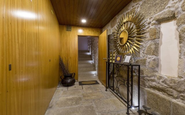 Authentic Porto Apartments