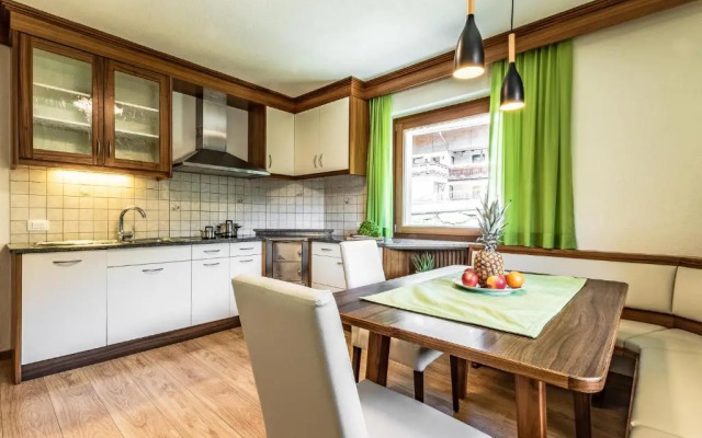 Ciasa MAEL Dolomites Apartments