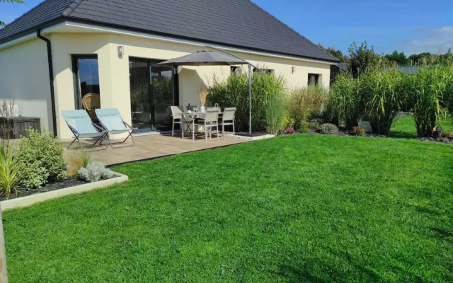 New House, Between sea and Countryside, Etretat