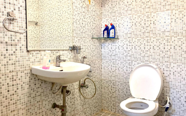 2 BHK apartment Titos Lane Baga beach, Casa Stay