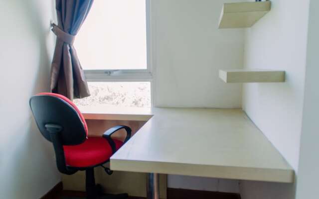 Comfortable and Simply Studio Apartment at Tamansari Skylounge
