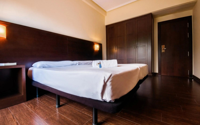 Euba Hotel