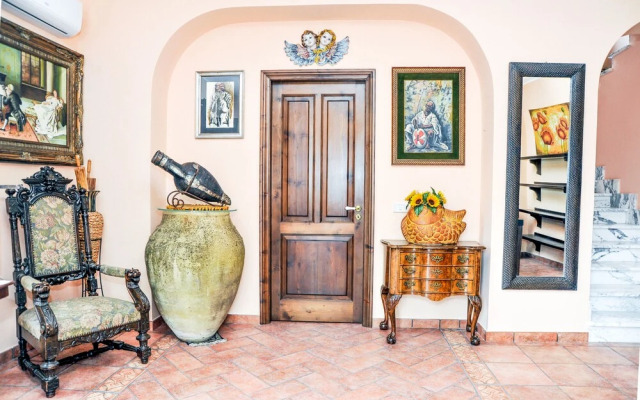 La Casa Rosa