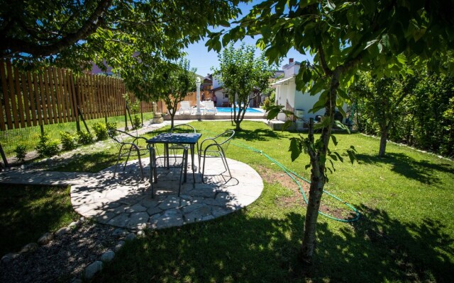 Villa Blossom