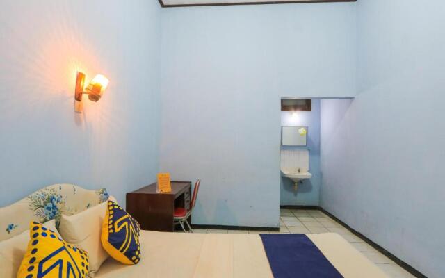 OYO 2465 Hotel Raung View