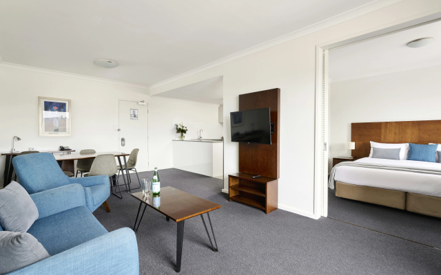 Quest West End – Guest Rooms – Perth