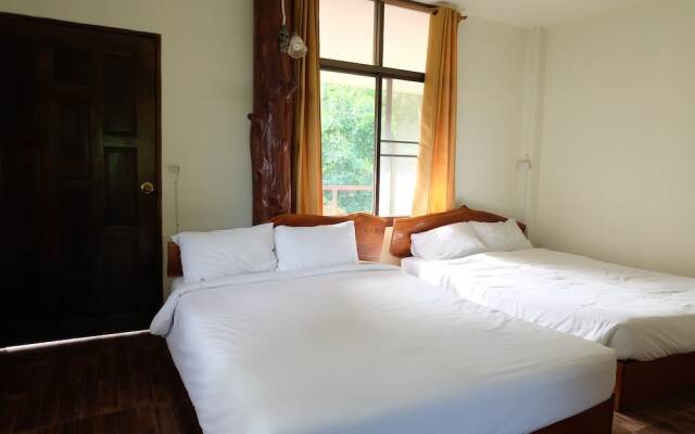 Muang Kham House