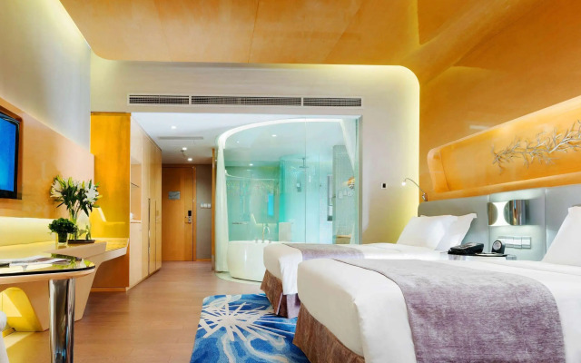 Wyndham Grand Hotel Qingdao
