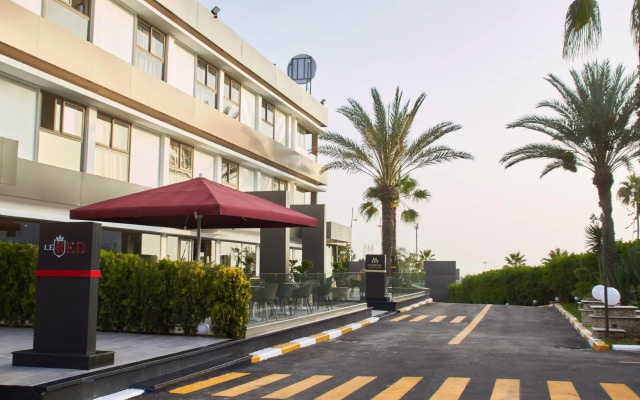 Mabrouk Hotel And Suites