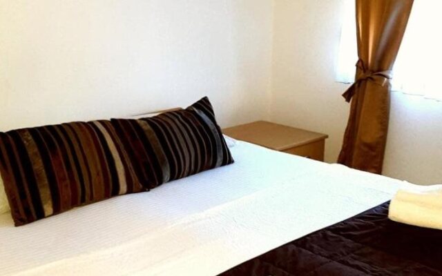 Apart Hotel Amicus