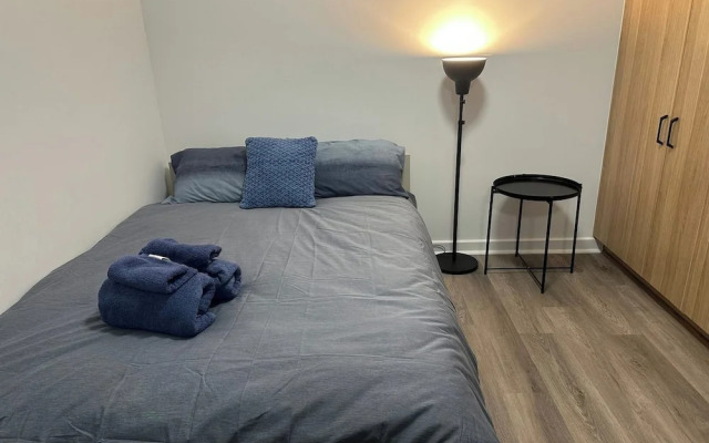 Cozy Stays - Private Rooms