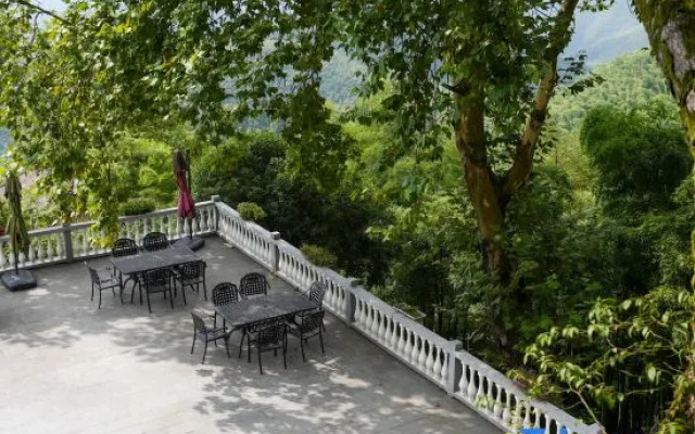 Mengpo Mountain Villa (Moganshan Scenic Area Store)