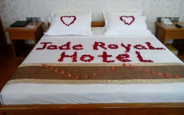 Jade Royal Hotel