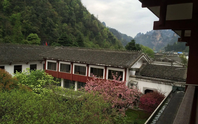Pipaxi Hotel
