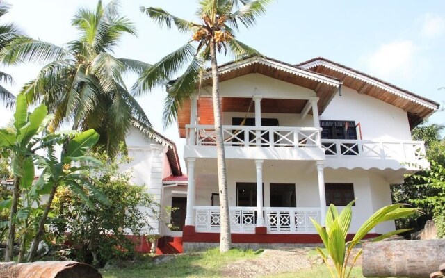 Villa Balapitiya Beach