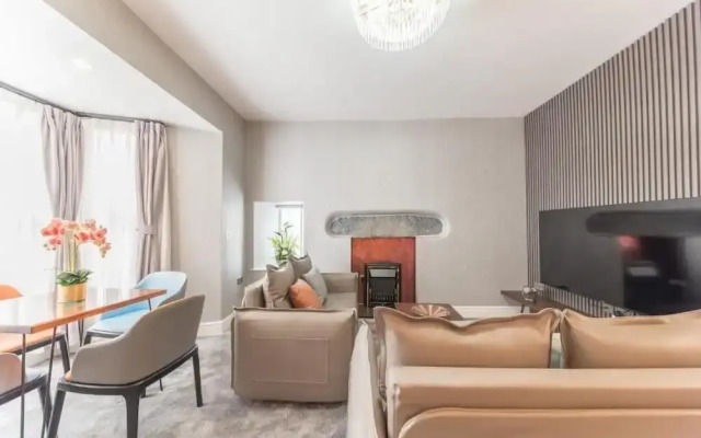 The Old Stamp House Apartment