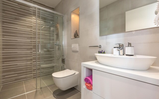 Stunning Home in Medici With Wifi and 2 Bedrooms