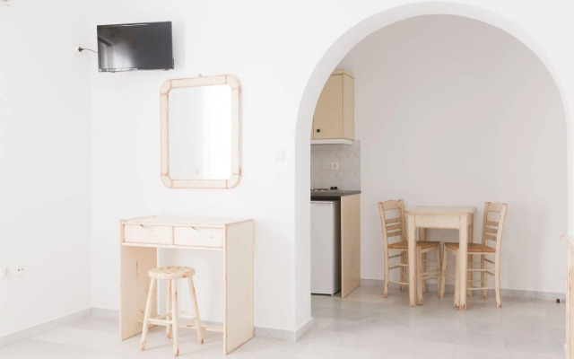 Fragias Boutique Studios & Apartments