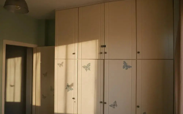 Gio s Central Cosy Apartment With Private Balcony