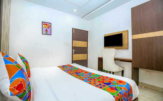 FabHotel Golden Temple Paradise 50 meters from golden temple
