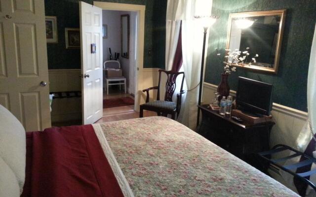 Artful Lodger Inn