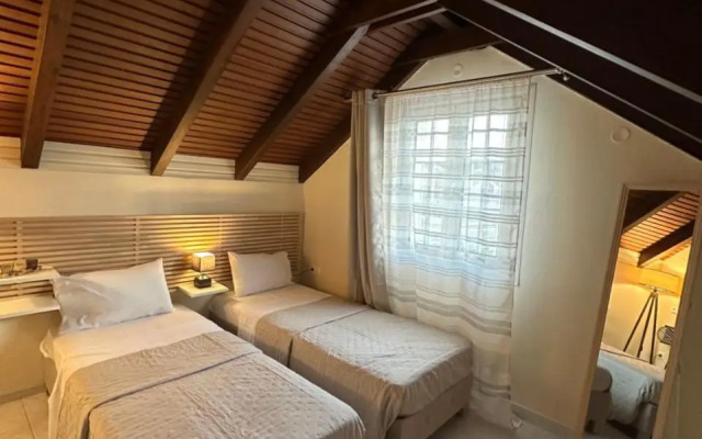 Filippos Apartments