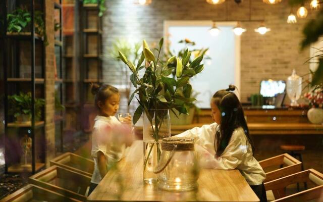 Hengdian Chayan Guest House