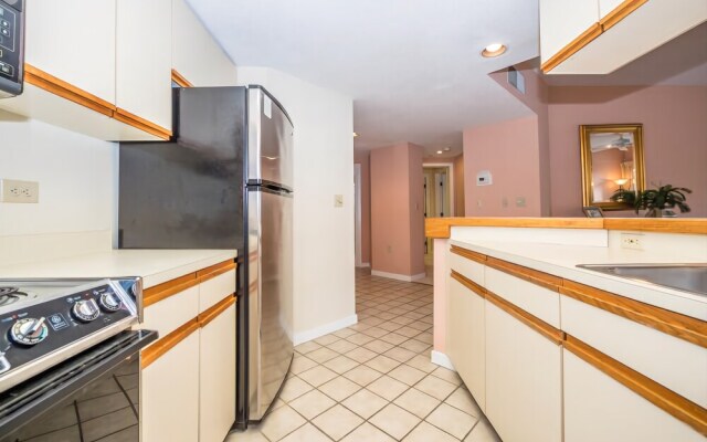 Barrington Court 417 - One Bedroom Condo