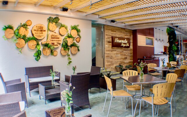 Affinity Aparta Hotel
