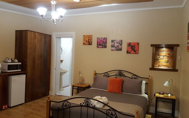 Alexandria Bed & Breakfast