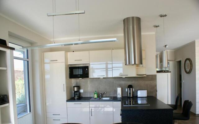 Fehmarn-OstseeferienStrandresidenz Vogelflug 1438