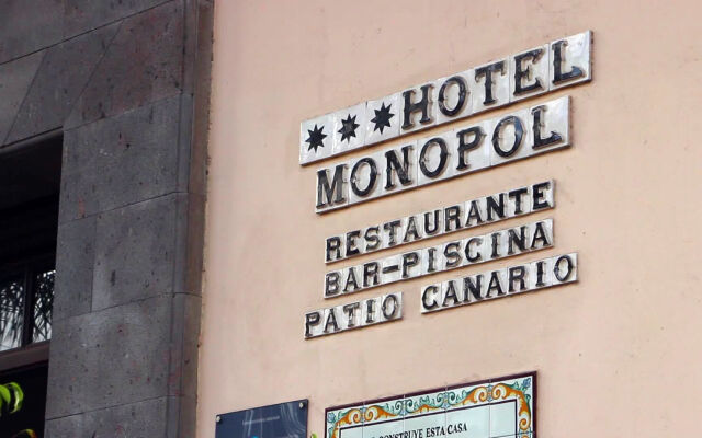 Hotel Monopol